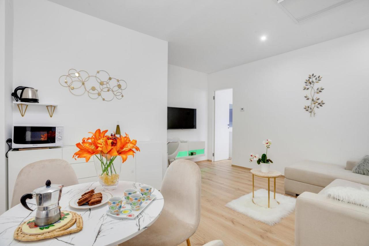 Tramonto Sul Mare Bari Apartment Near The Airport 외부 사진