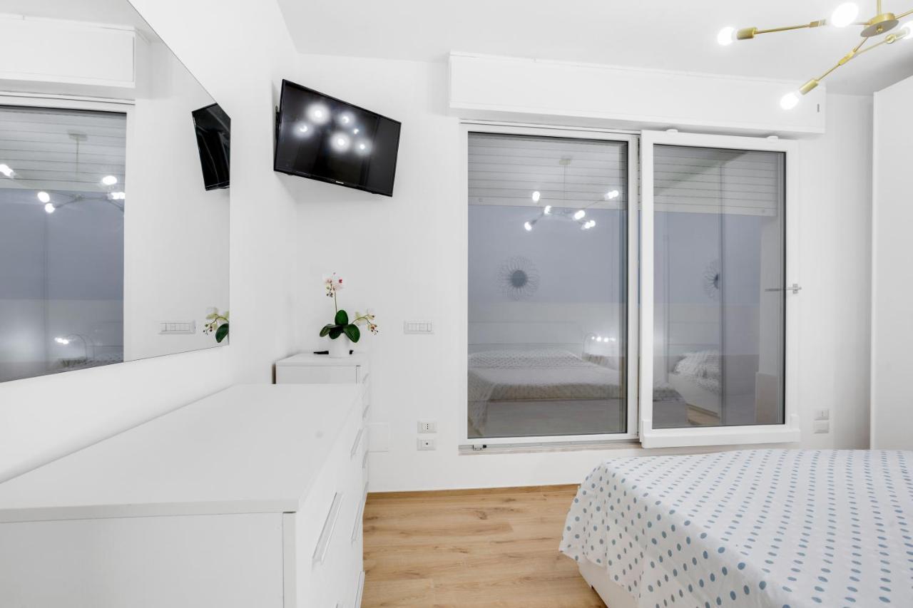 Tramonto Sul Mare Bari Apartment Near The Airport 외부 사진